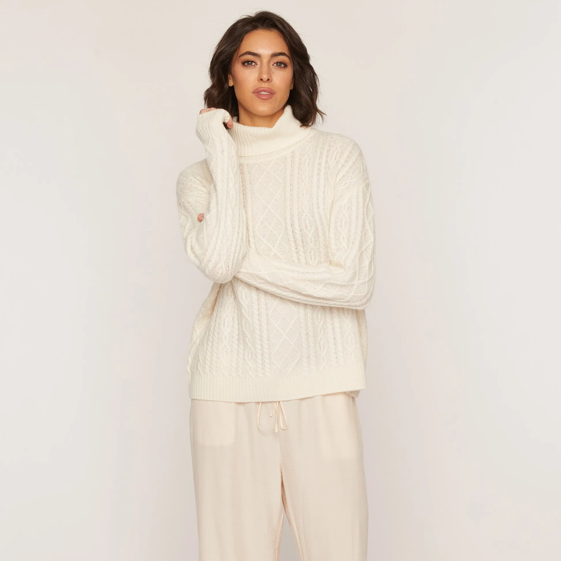 Cashmere Mixed Cable Turtleneck