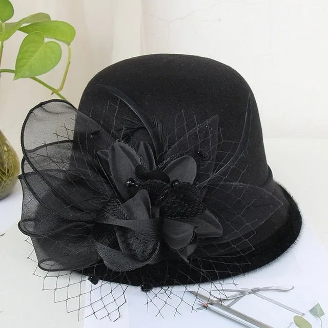 Hat Queen Orchya (Black)