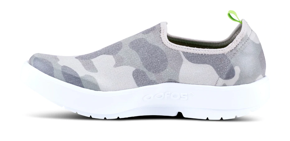 Oofos Womens OOmg eeZee Slip-on Low Shoe-White Green Camo