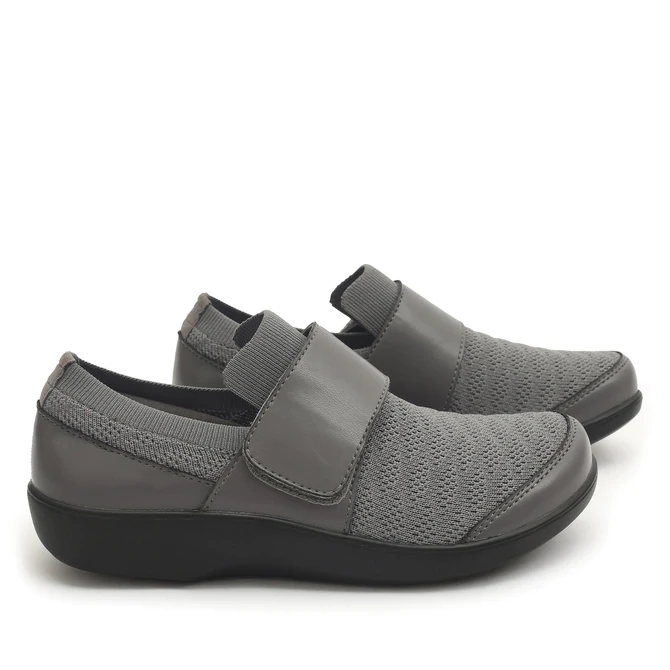 TRAQ by Alegria Womens Qwik (5037)Strap Slip-On Shoe- Smokey Waves Grey