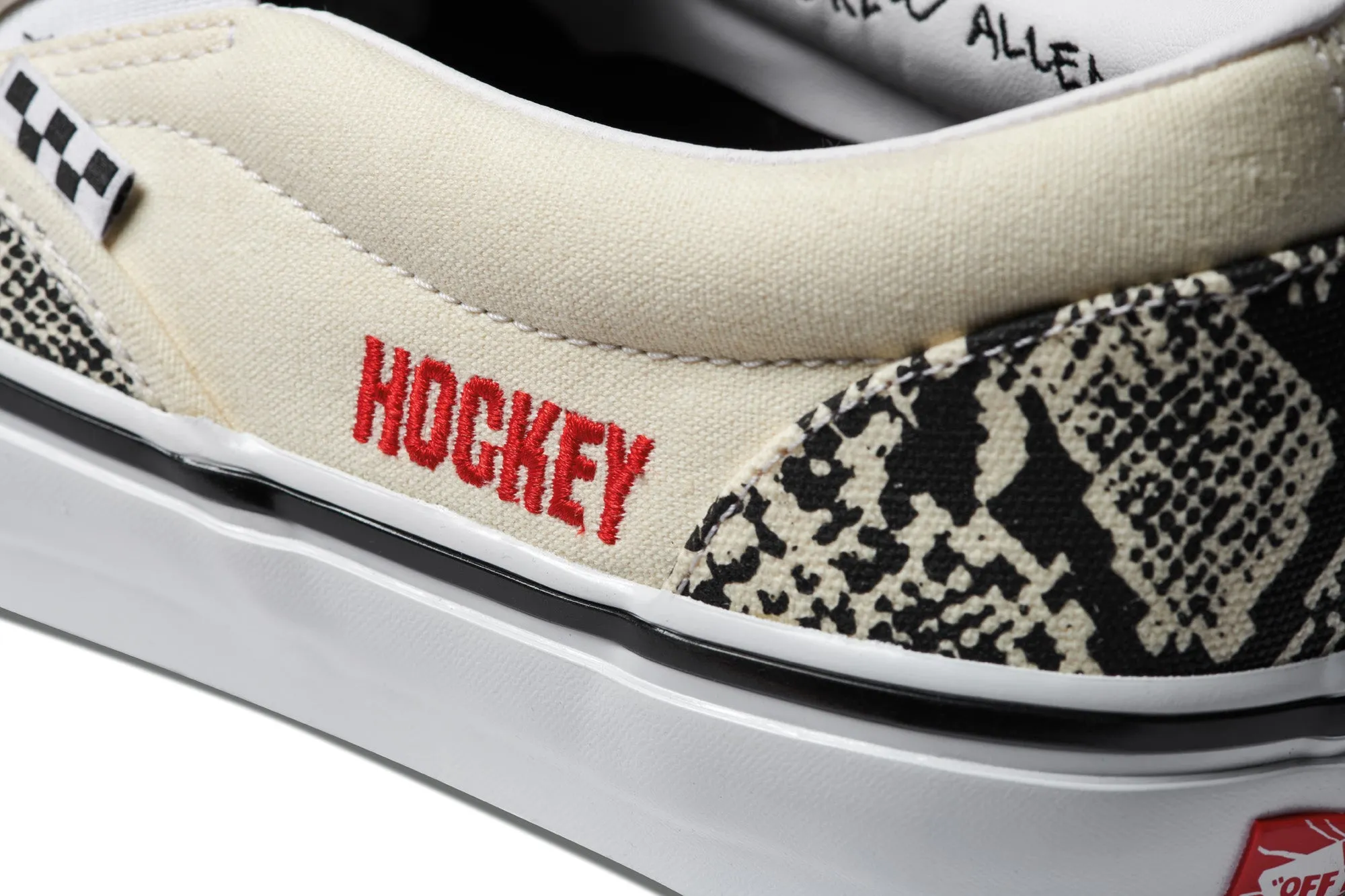 Vans Skate Slip On - (Hockey) White Snake