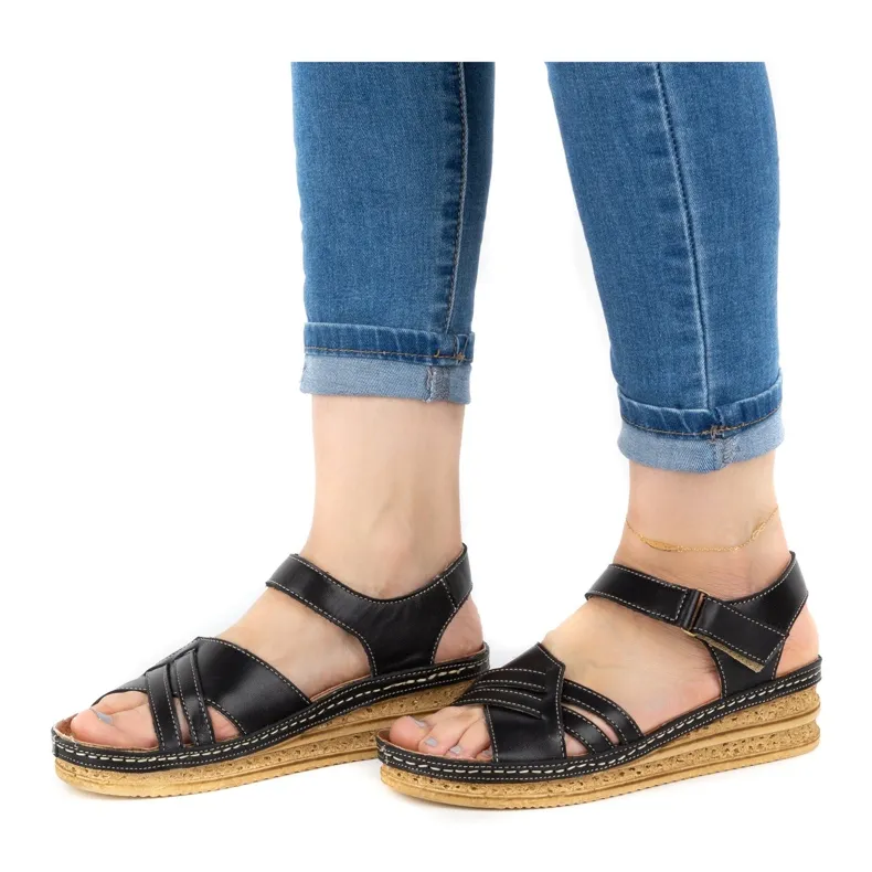 WASAK Comfortable women's leather sandals 0658W black