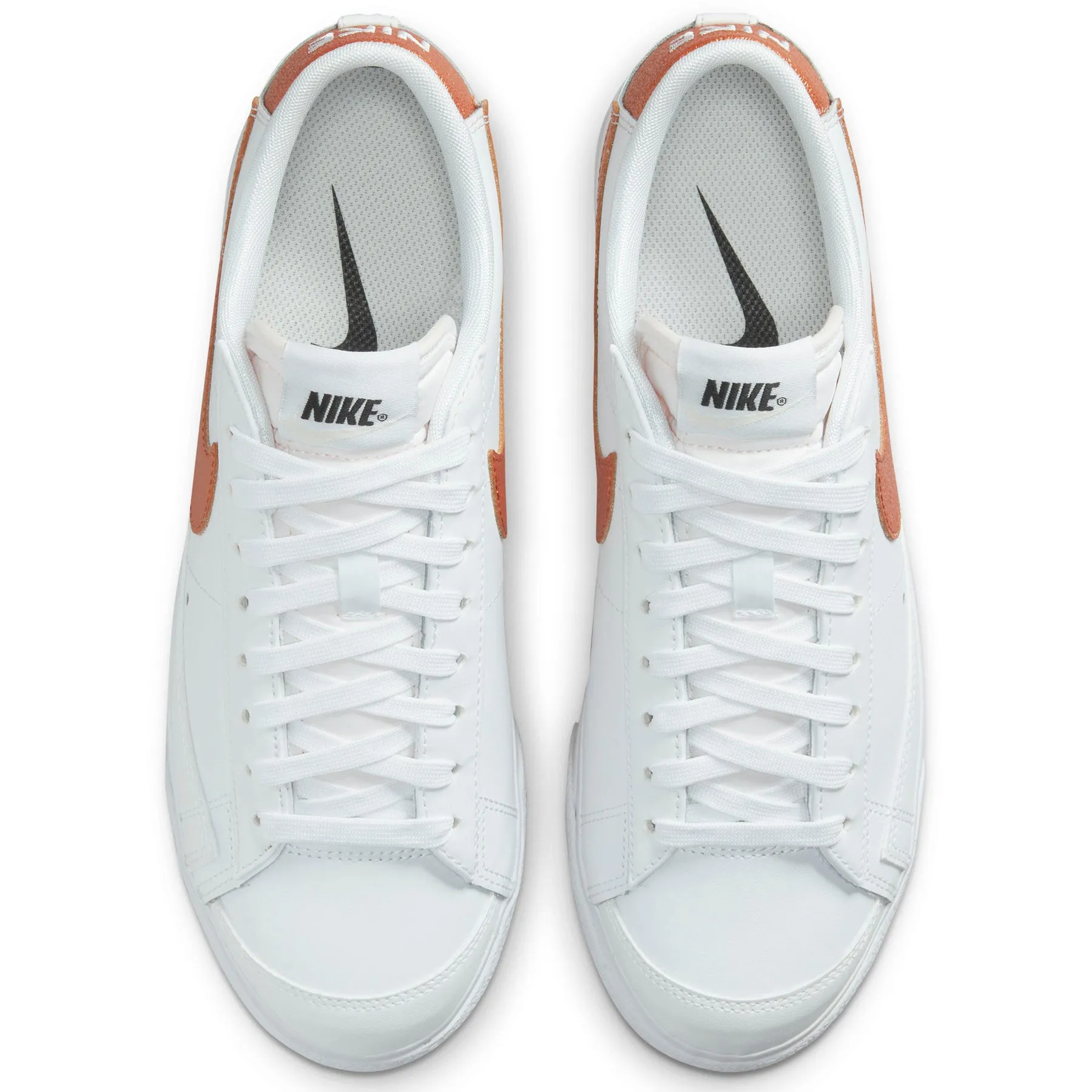 Zapatillas Nike Mujer Urbanas Blazer Low Platform ESS | DQ7571-100